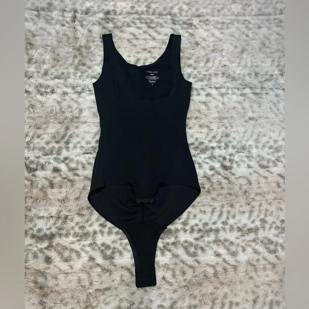 Strm Line Shape BodySuit Women Small  Black New Never Used Polyamide Spandex - Picture 4 of 11